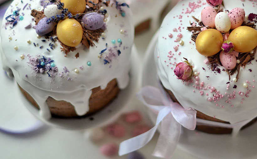 Поздравляем Вас со Светлой Пасхой!