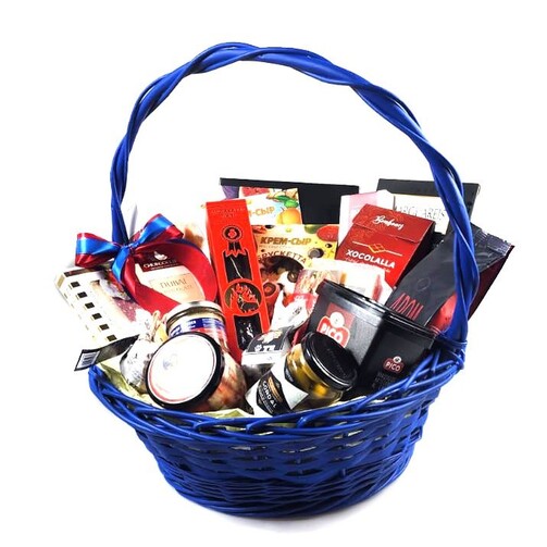 Корзина подарочная деликатесная "Наслаждение" 