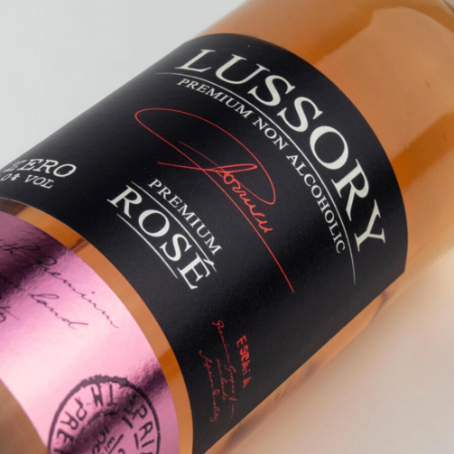 Напиток безалкогольный Розе без алкоголя Премиум Темпранильо и Айрен Lussory Premium Rose  (арт. LUS9852)