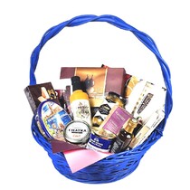 Подарочная корзина продуктовая "Сладкая радость"