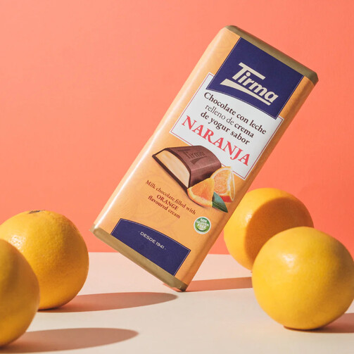 Шоколад молочный с йогуртовой начинкой с апельсиновым вкусом  (арт. 025009)