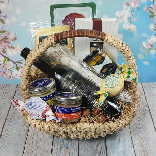 Подарочная корзина деликатесная "Старый свет" 