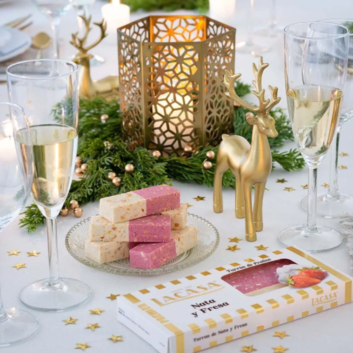 Нуга клубника со сливками 250 г  (арт. LAC190302)