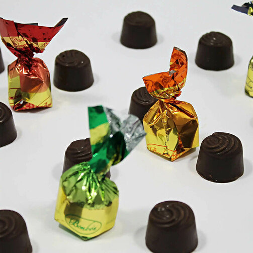 Ассорти конфет из молочного шоколада с кремовой начинкой 100г  (арт. XCL0009)