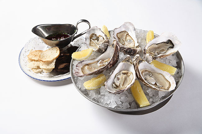 Как выбрать свежие устрицы?