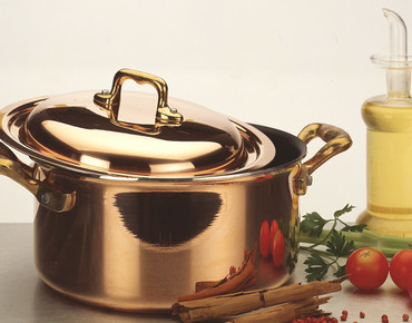 Широкий ассортимент сервизов и посуды из меди!